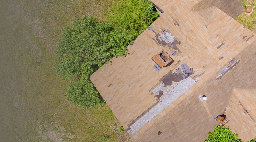 Why choose water damage cleanup for ceiling water damage repair in Oakville